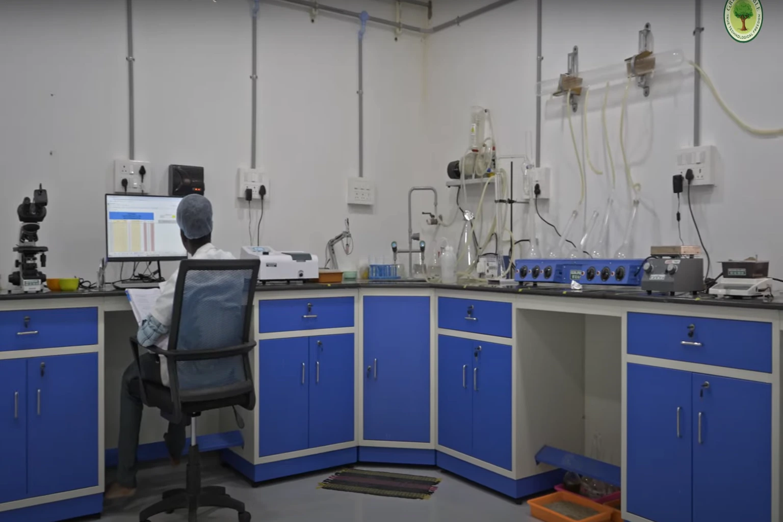 Setting Up a Lab for Spirulina Farming
